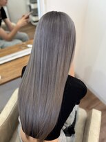 フェニーチェ オン ザ ビーチ(FENICE on the beach)&nbsp;シルバーグレー#髪質改善#髪質改善カラー#前髪#韓国