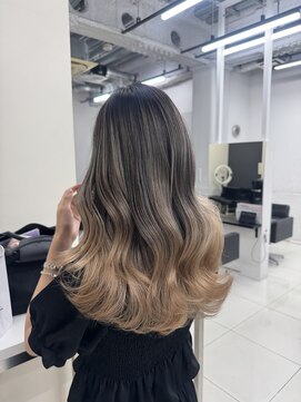 アライブ ハラジュク(ALIVE harajuku) 複雑履歴からもきれいに見せるバレイヤージュ【yu-ki】