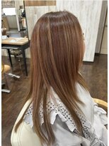 エムバランス(M.Valance)&nbsp;ハイライトでピンクブラウン系