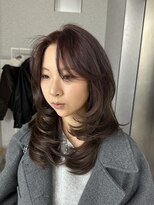 天神美容室&nbsp;海外レイヤーカットハッシュカットグレージュ