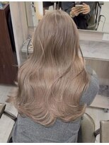 ティアム 渋谷店(Tiam shibuya)&nbsp;ダブルカラー/ケアブリーチ/ハッシュカット/小顔カット/韓国