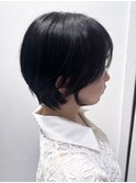 大人可愛いくびれショートボブ
