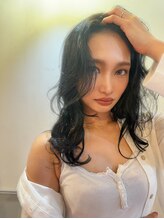 アンスール(Un Seul)&nbsp;ダークトーンレイヤー