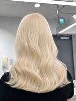 ルーブ トウキョウ(Loob. TOKYO)&nbsp;ハイトーンカラーケアブリーチホワイトブロンド金髪ブリーチ2回