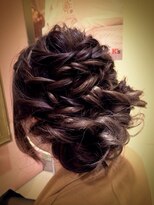 ヌーム 塚本店(NOOM) ヘアアレンジ (ひととかぶらない)