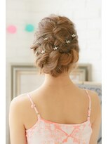 ヘアメイクサロン シャルメ(Hair Make Salon CHARMER) 編み込みシニヨンスタイル！結婚式や二次会に♪