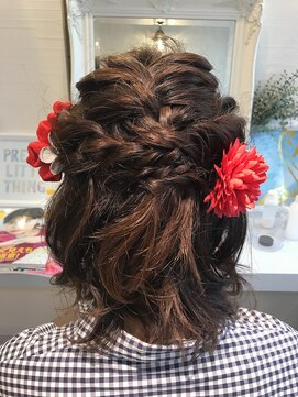 ラ ブランシュ 大宮(La Blanche) 和装にもOK!ハーフアップ☆高橋