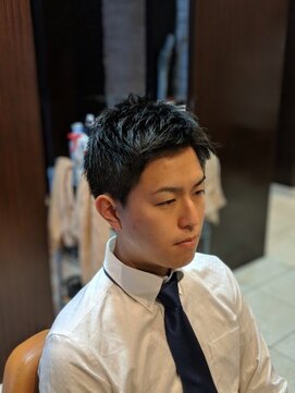 ヘアーモードキクチ 日本橋三越前店 ビジネスアップバンク