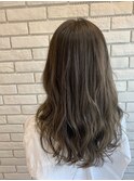 夏の人気NO1スタイル!透明感アッシュヌーディ×ゆるふわヘア☆