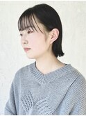 幅広い世代に人気♪シースルーバングのオイル外ハネミニボブ