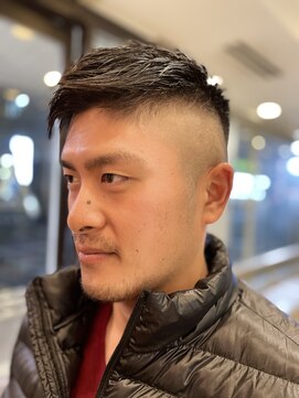 アロ 調布店(ARO) スキンフェードぎみ