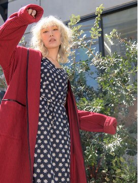 リブロ 三軒茶屋(LIBRO) ツイッギー×パーマスタイル