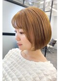 《三軒茶屋 Aria》明るめアッシュベージュ×まるっとミニボブ