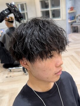 レイズ 名古屋(RAYS) 緩めツイストスパイラルパーマ刈り上げツーブロックマッシュ h