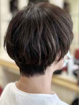 ヘアークリアー 春日部 大人可愛い丸みが可愛い耳かけショート/30代40代50代/春日部