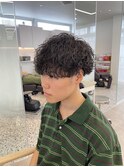 ツイストスパイラルパーマツーブロックメンズマッシュ