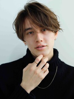 ヘアーズヨシオカ(HAIR'S YOSHIOKA)の写真/髪と頭皮をケアする最新のクリームパーマで、ビジネスからトレンドまでお任せください！