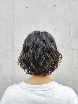 ルッソ チアロ(Lusso chiaro) ボブパーマ/ニュアンスカラー