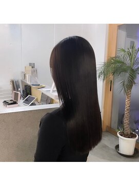 キング(K!ng) 【枚方、高槻、梅田、樟葉】髪質改善ストレート縮毛矯正