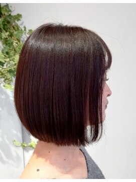 クベル(Kuvel) エレガントな丸みボブ_30代40代50代60代におすすめ