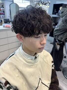 ゼスト パーク(ZEST PARK) ・ニュアンスパーマスペインカールシャドウパーマメンズパーマ