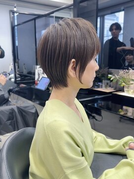 ハルキミナト ジャパン トウキョウ(HARUKI MINATO japan TOKYO) 30代40代50代/くびれショート/丸みショート/ブラウン