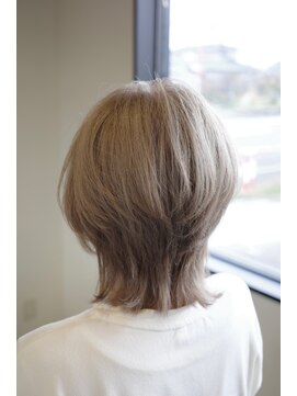 クロエ バイ ラヴィズム 寺尾店(CLOE by LUVISM) ハイレイヤーカット