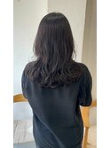 透明感オリーブグレージュ艶カラー暗髪くびれレイヤーカット