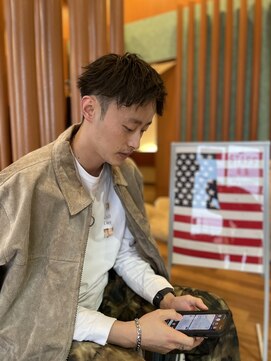 ミュウ(MIU) 外ハネアップバング