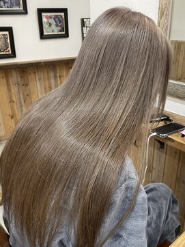 ノーム 横浜(NORM) ミルクティーベージュ