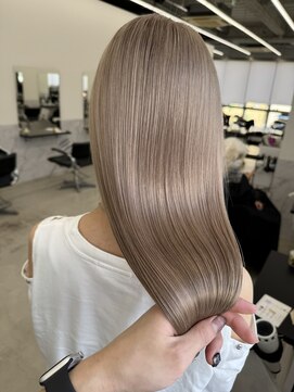 エゴル ナゴヤサカエ(ENGOL NAGOYA SAKAE) ミルクティー