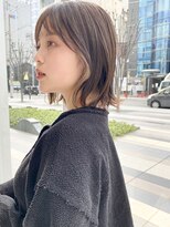 オーシャン(Ocean)&nbsp;シルキーベージュ ボブ イヤリングカラー レイヤーカット