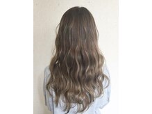 ホワイト(WHITE)