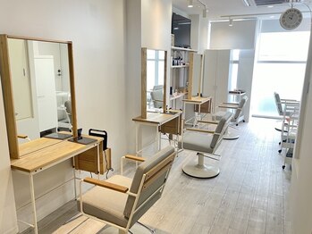 ミレバイジェニー (mirae by geny)の写真/【HOTPEPPERBeautyAWARD　2025　BEST SALON　注目サロン選出】落ち着く雰囲気の中で理想の韓国ヘアを実現！