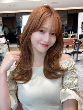 アフロート ルヴア(AFLOAT RUVUA) るなstyle レイヤーカットのくびれヘア 20代30代40代 韓国風