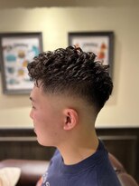 バレス 田町(BALES)&nbsp;スキンフェード＋アイロンパーマ