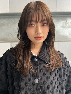 ノイカーム(noi Calm) ミディアム　レイヤーカット　くびれヘア　フェイスレイヤー