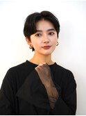 大人ショートボブ丸みショートカットハンサムショート前髪あり