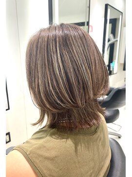 ビューティドレッセヤマノ 池袋パルコ(Beauty Dresse YAMANO) ミディアムレイヤー/白髪ぼかし/ハイライト