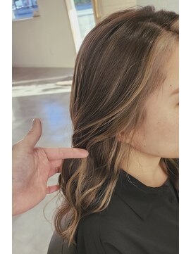 ナッツ(Nut's) ハイライトカラー