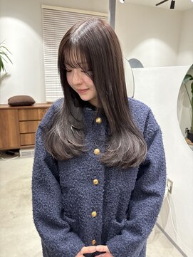 アンド グラフ(& Graph.) レイヤーカット グレージュ