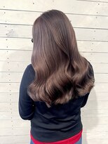 ルノン フィージュ(LUNON fieju)&nbsp;黒髪クラゲヘアーオリーブグレー小顔ココアベージュ