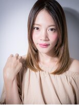 カバーヘアアンドスパ ブリス 浦和(COVER HAIR&SPA bliss) *bliss浦和*センターパートで小顔見せ♪ヘルシーレイヤーx