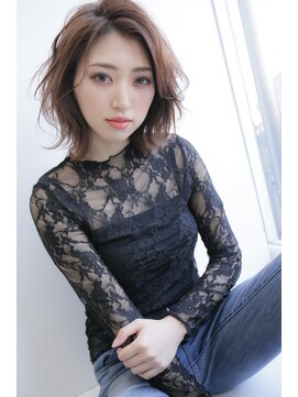 ラフ 八乙女(Rough) 大人ガーリー/ダークアッシュ/ミディアムレイヤーカット/八乙女