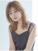 大人可愛いウルフレイヤー 透明感シアーベージュ エアリーミディ