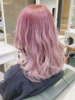 デイズ(days)&nbsp;10代20代大人可愛いハイトーンピンクカラー暖色系カラー春カラー