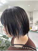 切りっぱなしボブ　フェイスフレーミング　ハイトーン　ブルー