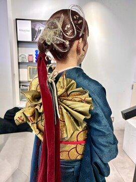 ゼスト パーク(ZEST PARK) ポニーテールリング 成人式ヘアセット 卒業式 吉祥寺 《宮坂紅》