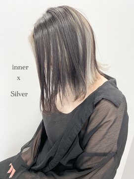 美容室 アクイール グラッセ(Accueillir grace) インナーカラー☆シルバーグレージュ