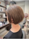 美人ショートボブ×ハリ艶復活カラー